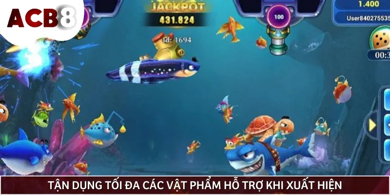 Đừng quên tận dụng tối đa các vật phẩm trong game để tăng khả năng thắng